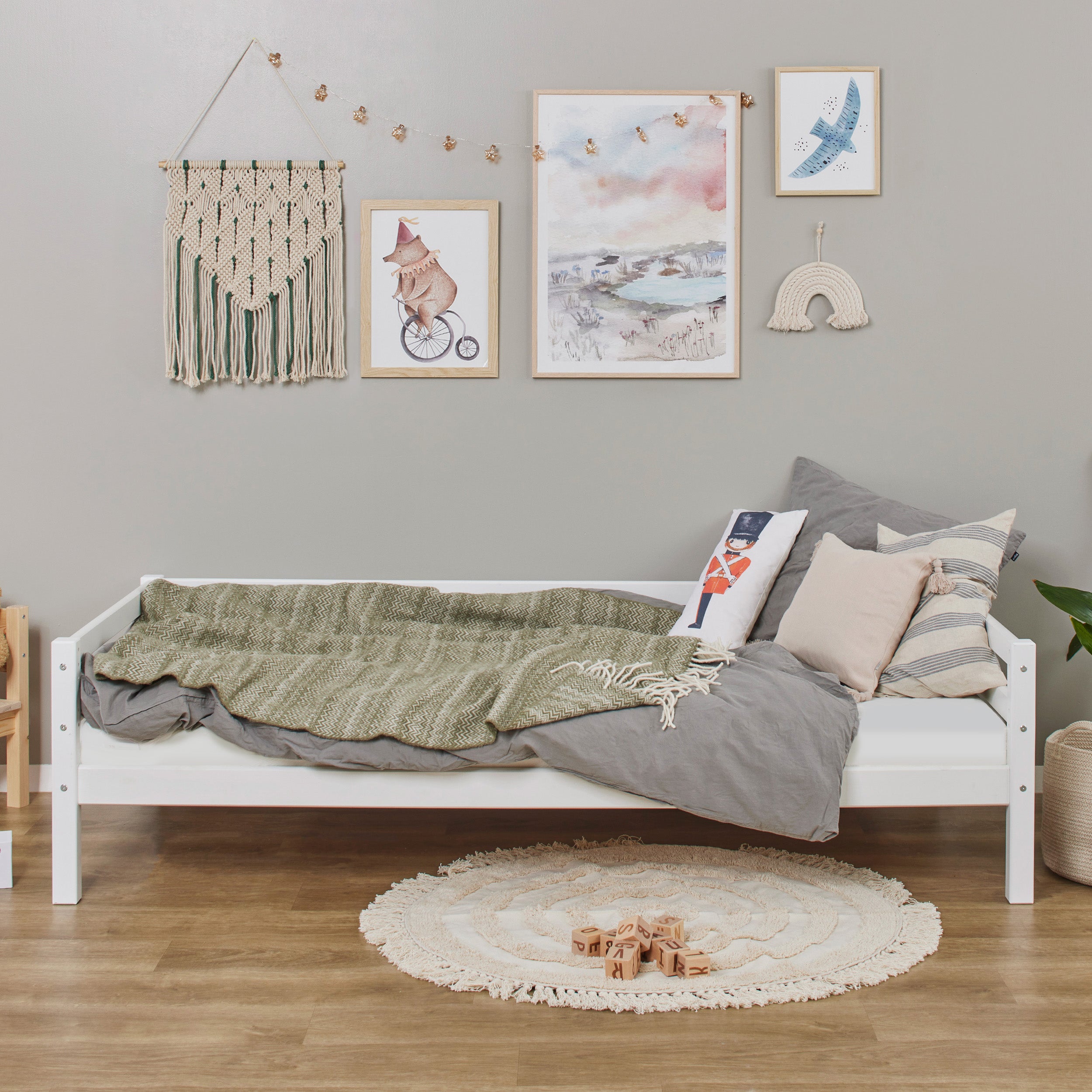 ECO Dream Toddler bed with Cold Foam Mattress 