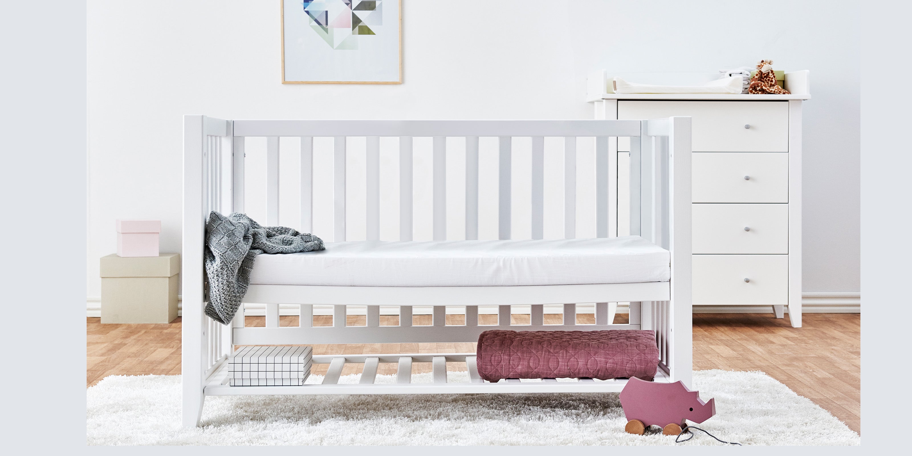 Baby cribs and cradles online