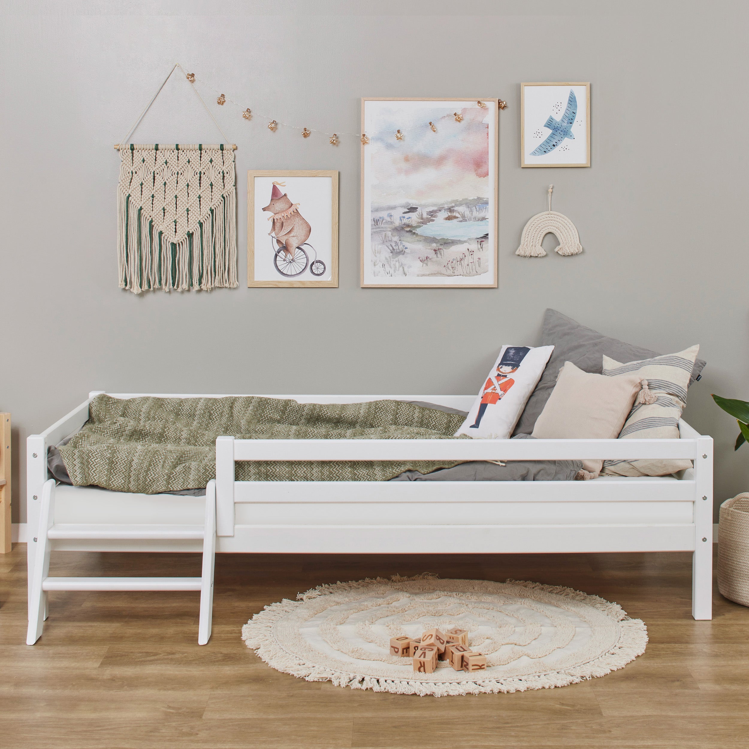 ECO Dream Toddler bed with Cold Foam Mattress 