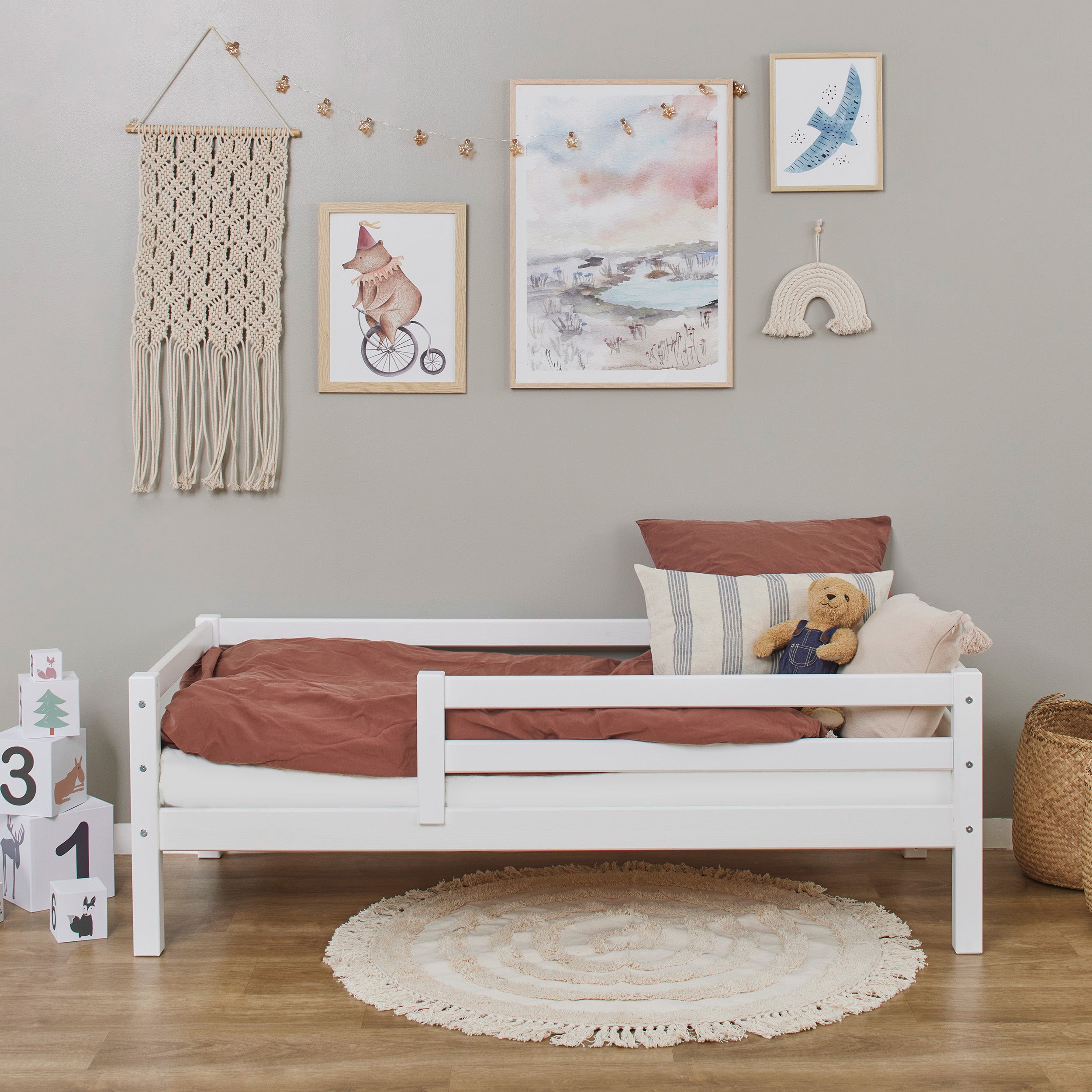 ECO Dream Toddler bed with Cold Foam Mattress 